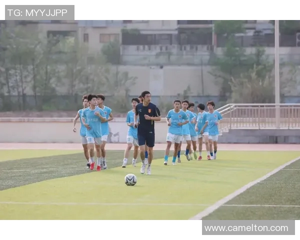 重庆足球队近期表现分析与未来发展展望探讨